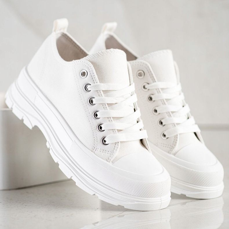 SHELOVET Sneakers bianche sulla piattaforma bianco 1