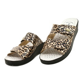 Stampa leopardo a infradito in pelle da donna beige 2