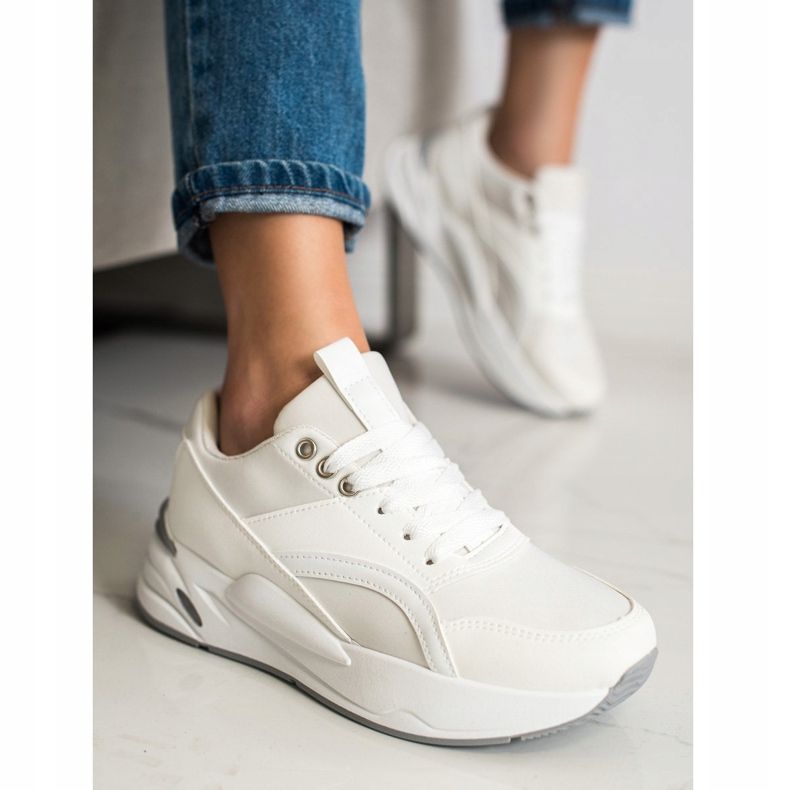 SHELOVET Sneakers classiche sulla piattaforma bianca 2
