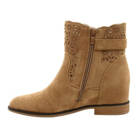 M.Daszyński Stivali con zeppa traforati da donna SA168-20 beige 1