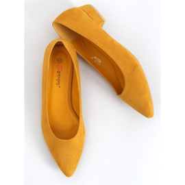 Décolleté con tacco basso CL70P Giallo miele 1