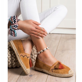 Best Shoes Espadrillas alla moda con ornamenti marrone 1