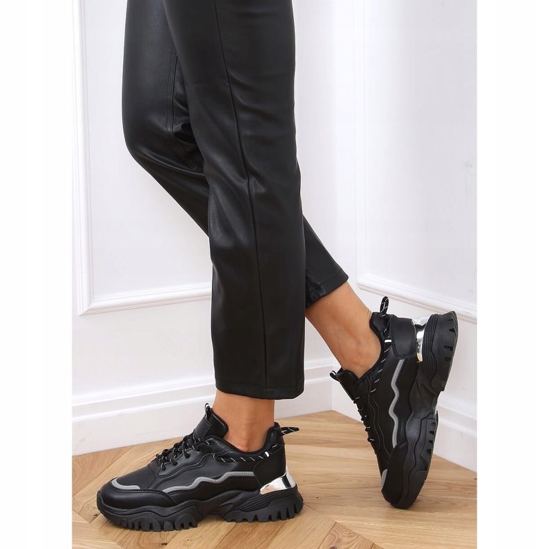 Nero 9933 Scarpe sportive nere 1