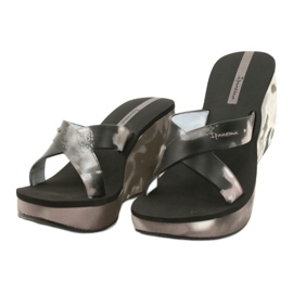 Pantofole con zeppa Ipanema 83071 Lipsick Straps VII da donna nero grigio 1