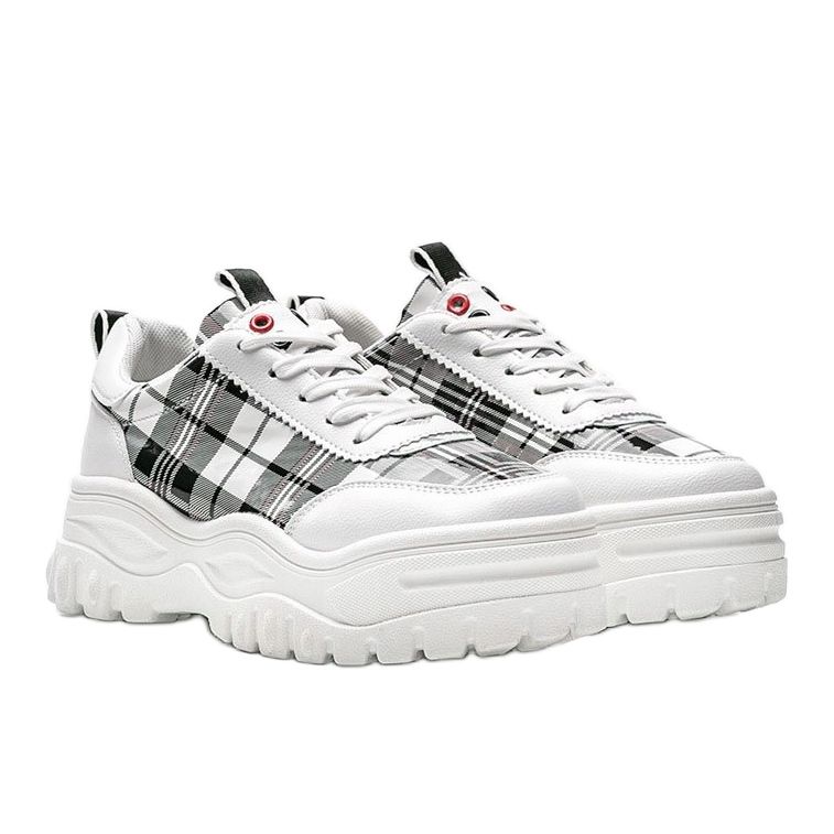 Sneakers bianche da donna con una Marlene a scacchi verniciata alla moda bianco 1