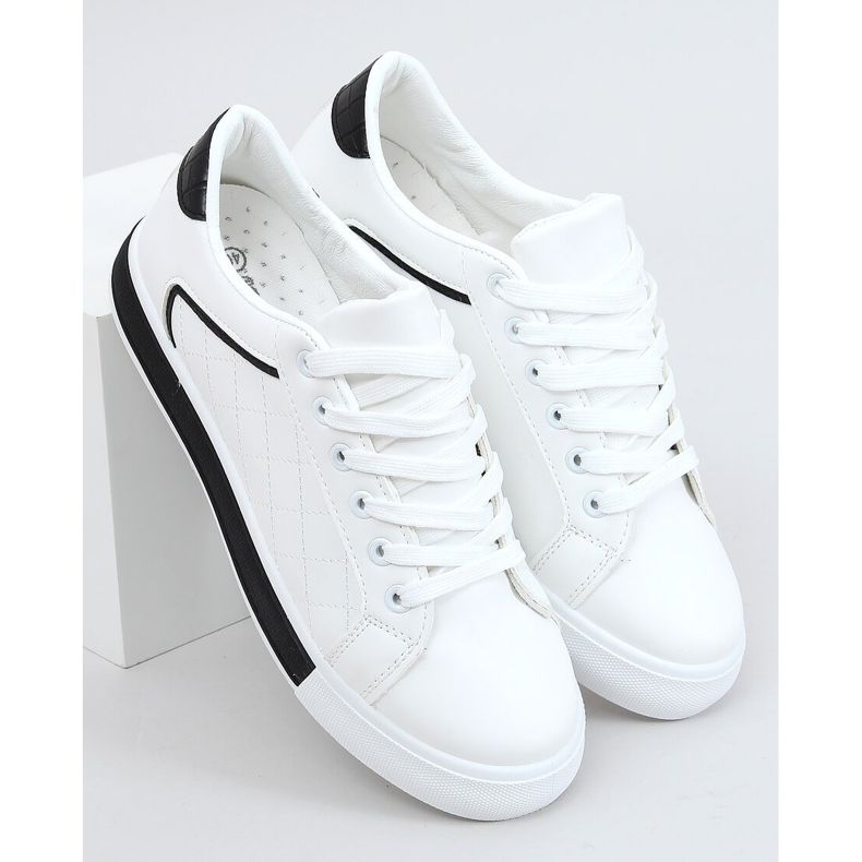 Sneakers da donna bianche e nere A88-86 Black bianca nero 1