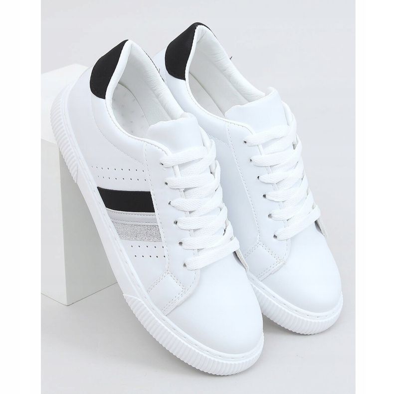 Sneakers da donna bianche 6111 Black bianco 1