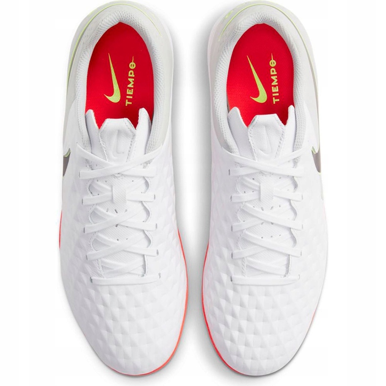 Scarpa da calcio Nike Tiempo Legend 8 Academy Tf AT6100 106 bianco 1
