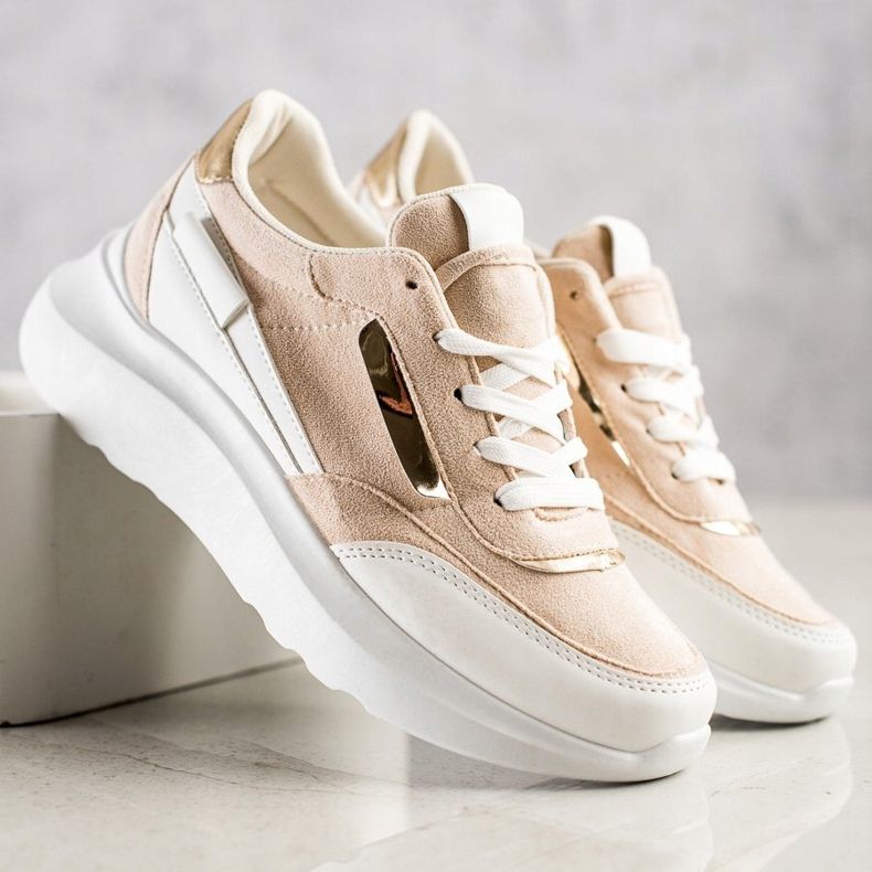SHELOVET Eleganti scarpe da ginnastica in pelle scamosciata beige bianco 1