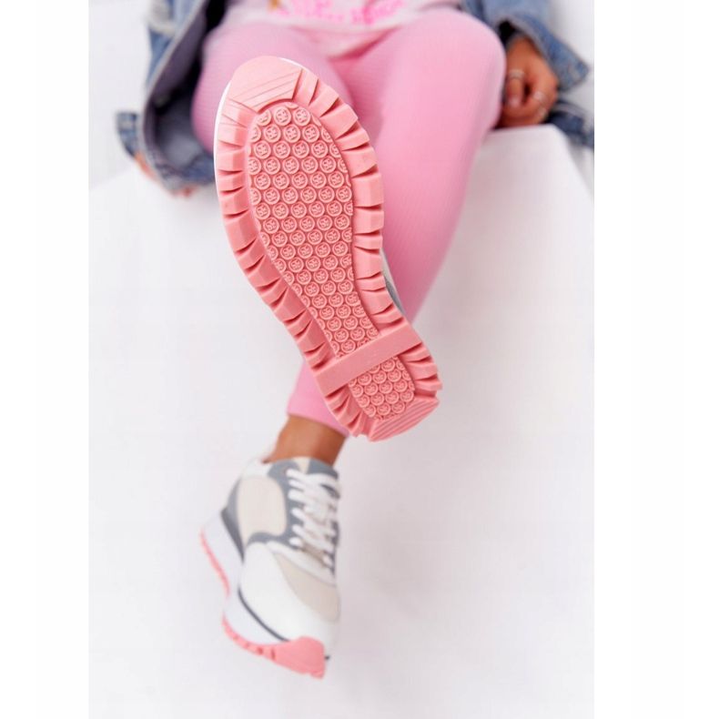 Scarpe sportive in pelle sulla piattaforma GOE HH2N4008 Bianco bianca multicolore 1