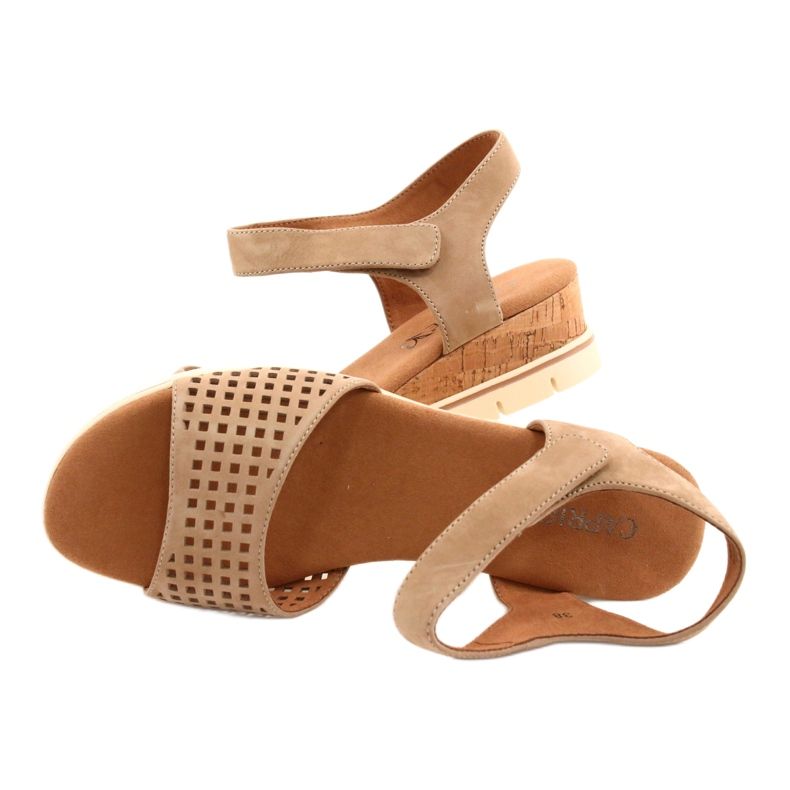 Sandali Caprice in pelle con zeppa 28710 beige 4