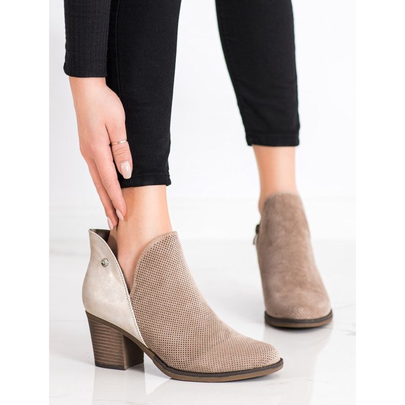 Filippo Stivaletti primaverili con taglio beige marrone 1