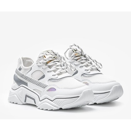 Sneakers bianche su una spessa suola Leanna bianco 1