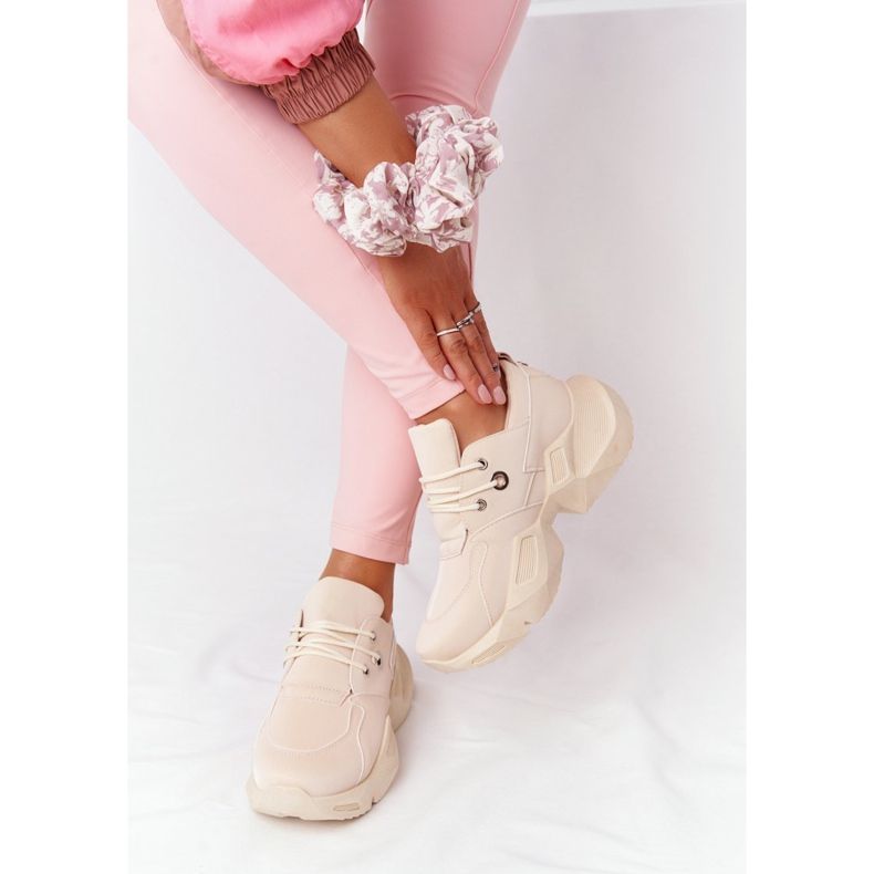 PS1 Sneakers da donna su una massiccia suola beige frizzante 2