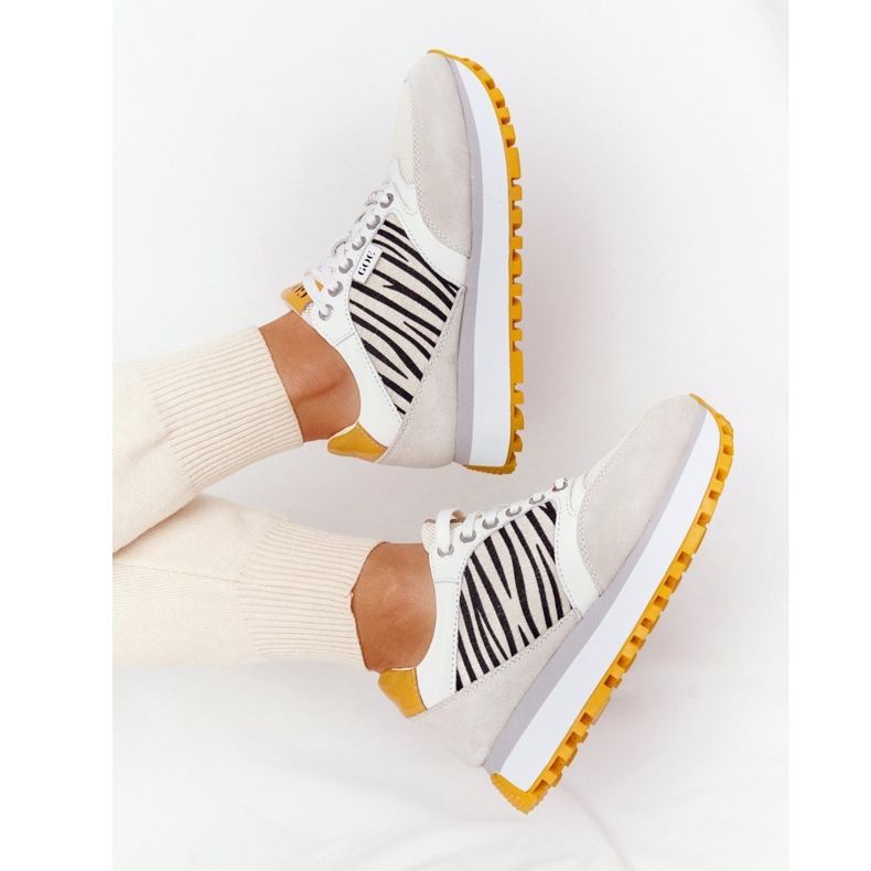 Scarpe Sportive In Pelle Sulla Piattaforma GOE HH2N4001 Bianco-Giallo 1