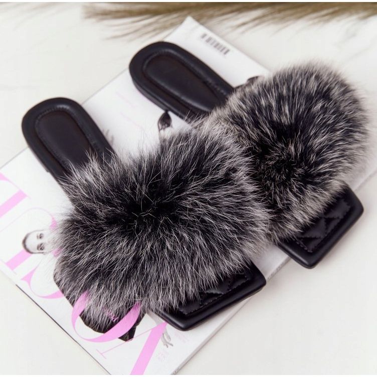 Pantofole In Pelle Con Pelliccia In Bianco E Nero Love You So 2