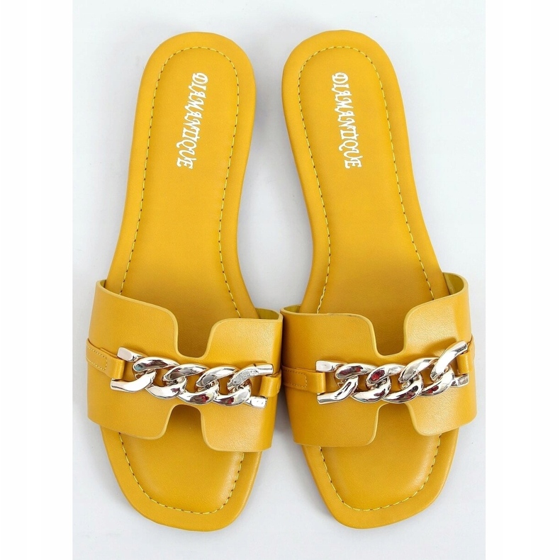 Giallo HY23-01 Pantofole gialle con catena 1
