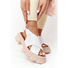 Sandali in pelle sulla piattaforma Lewski Shoes 3018-0 Bianco 2