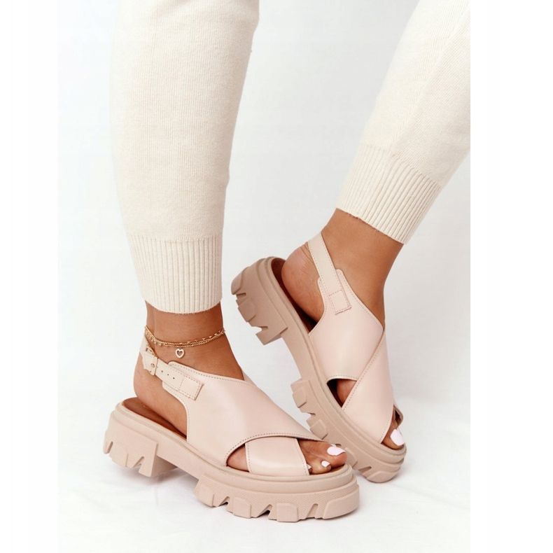 Sandali in pelle sulla piattaforma Lewski Shoes 3018-0 Beige 2