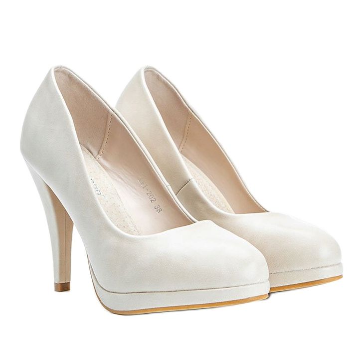 Décolleté in ecopelle beige sulla piattaforma Liana 1