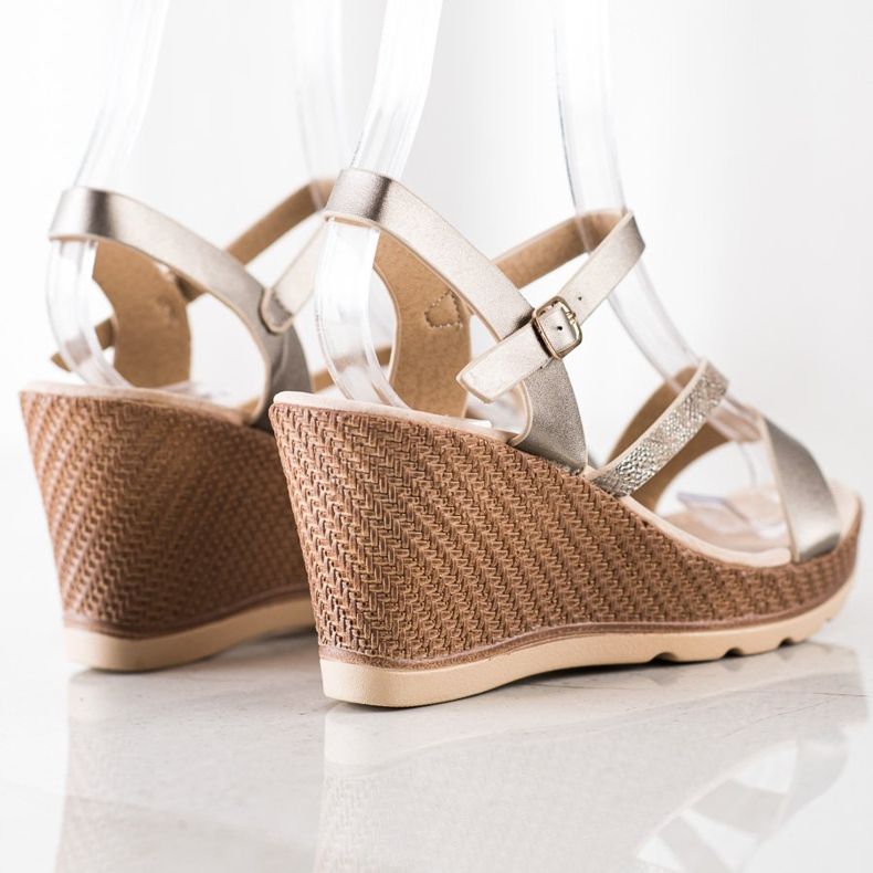 Sabatina Sandali argento con zeppa beige 1