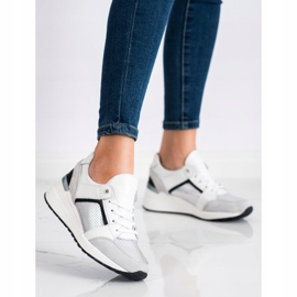 Goodin Sneakers in pelle bianca e argento bianco nero grigio 1