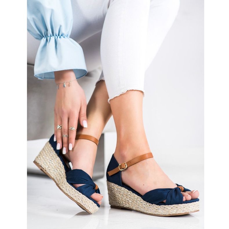 Goodin Sandali con zeppa in tessuto blu navy 1