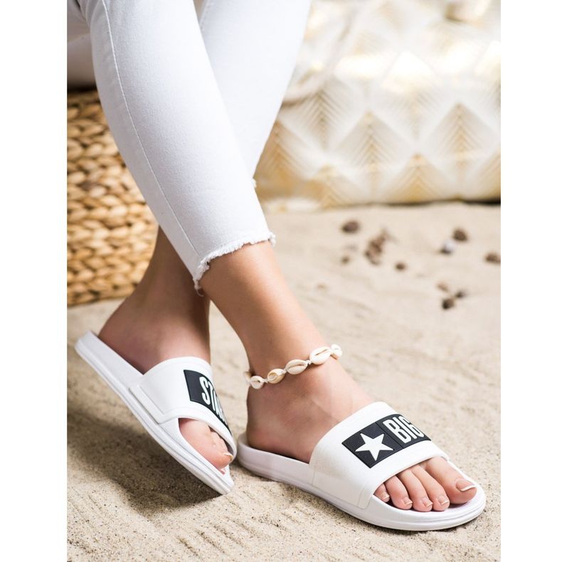 Pantofole da donna Big Star DD274A264 bianca 1