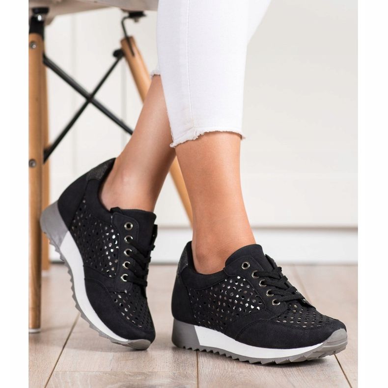 Kylie Scarpe traforate sulla piattaforma nero 1