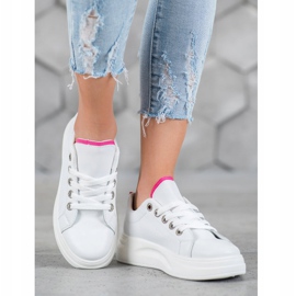 SHELOVET Sneakers alla moda sulla piattaforma bianco 1