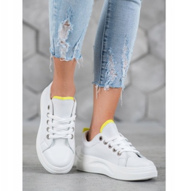 SHELOVET Sneakers alla moda sulla piattaforma bianco 1
