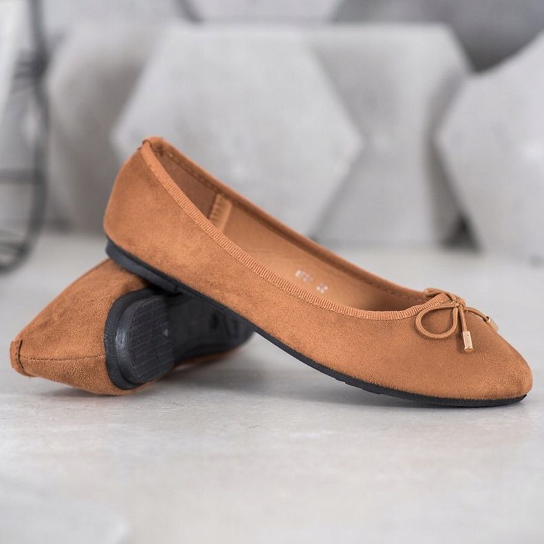 Clowse Ballerine in camoscio marrone 1