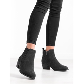 Caldi stivaletti in pelle scamosciata nero 2