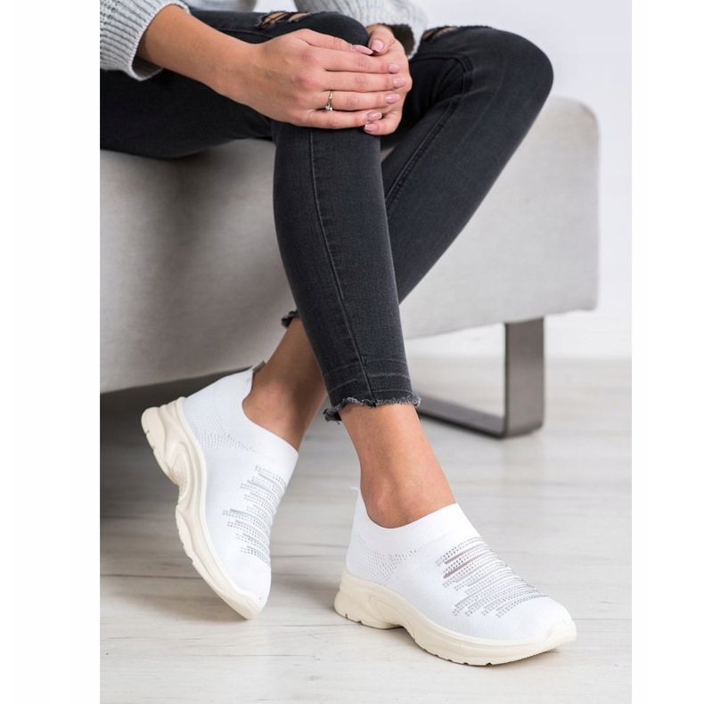 MCKEYLOR Slip On Scarpe bianca 1
