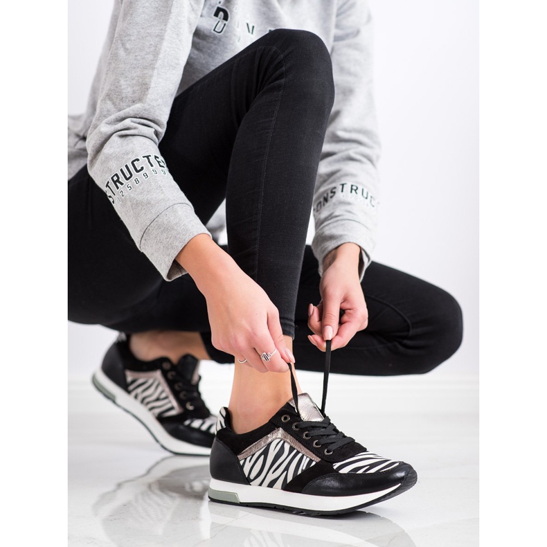 Kylie Scarpe da ginnastica alla moda bianco nero 1