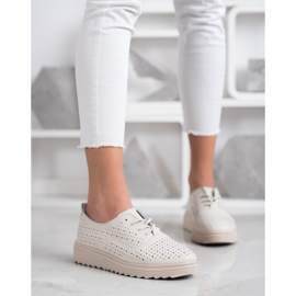 Goodin Calzature in pelle traforata beige 2