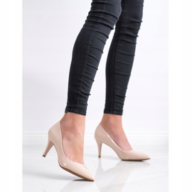 Goodin Décolleté classiche laccate beige 1