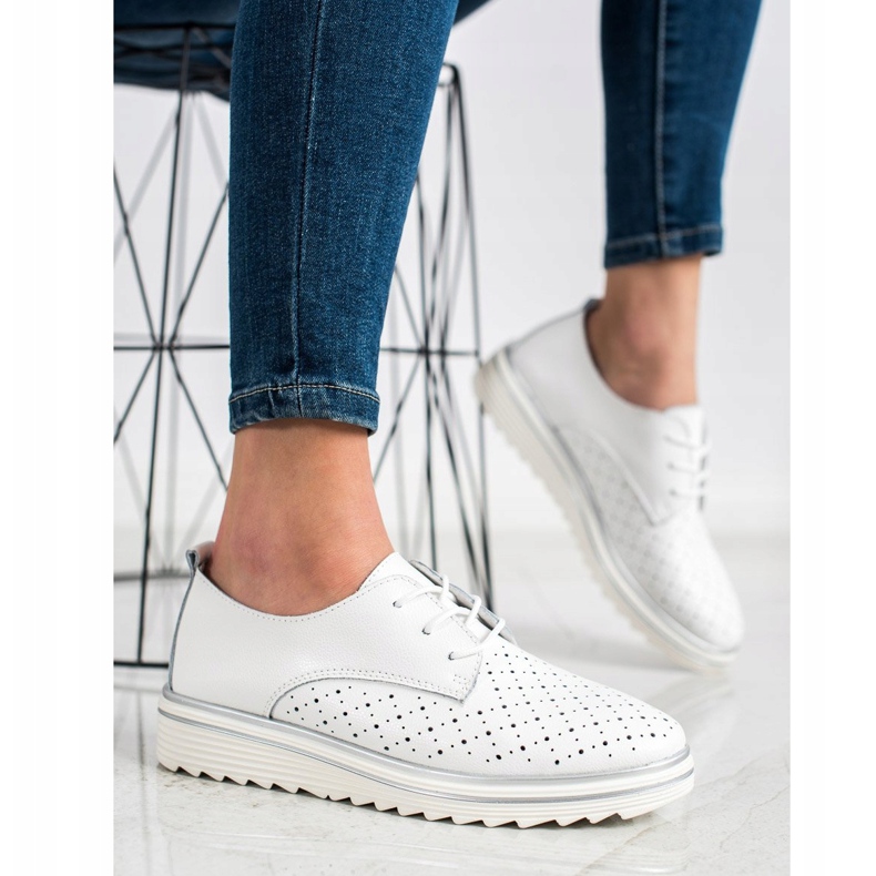 Kylie Scarpe brogue in pelle sulla piattaforma bianco 1