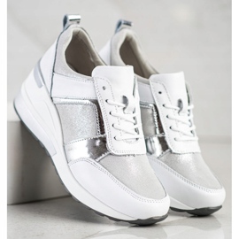 Sneakers In Pelle Con Glitter VINCEZA bianca d'argento 1