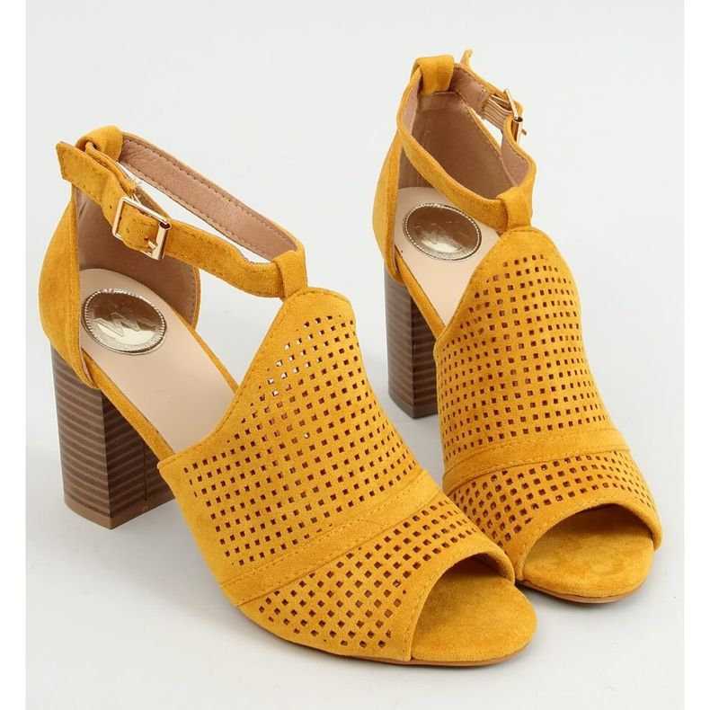 Sandali open toe con tacco alto CZ-10220 Giallo 1