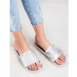 Small Swan LOVE &amp; HATE Pantofole Ecopelle d'argento 1