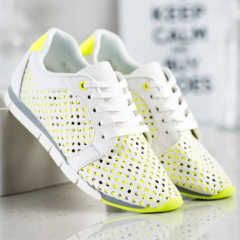 Kylie Sneakers traforate bianche e verdi bianca verde 2