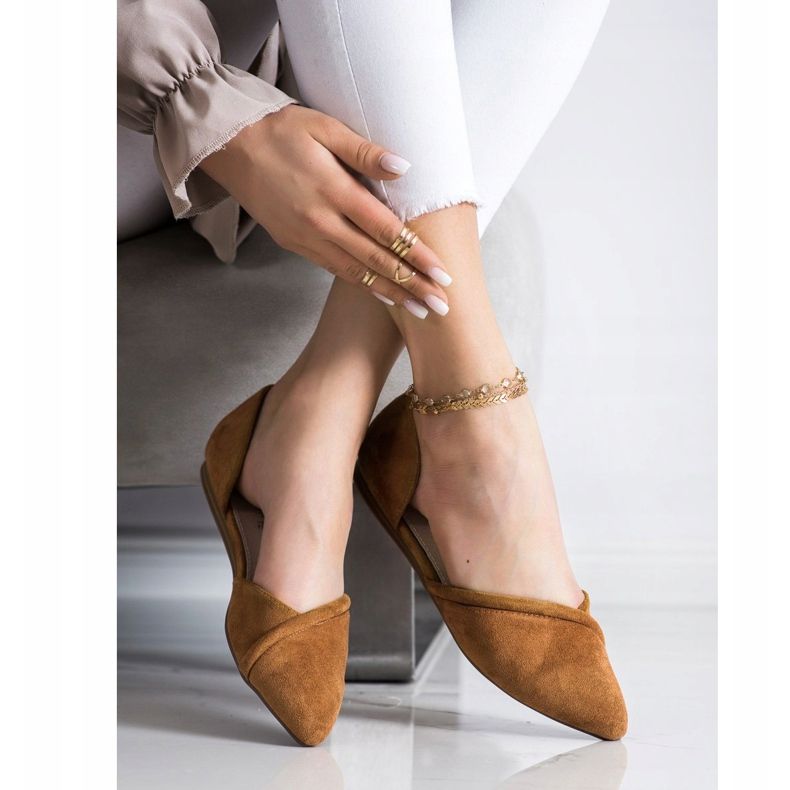 Goodin Ballerine in camoscio con cut-out marrone 1