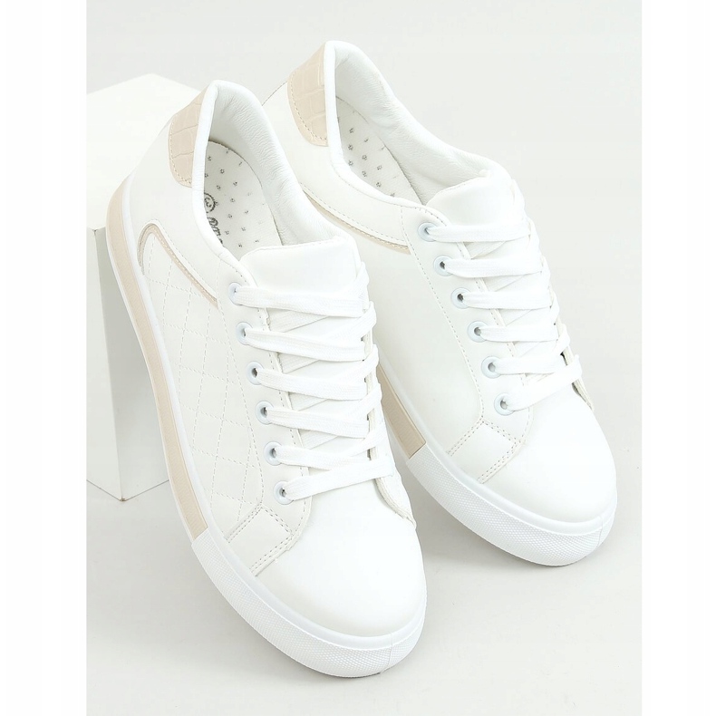 Sneakers da donna bianche e beige A88-86 Beige bianco 1