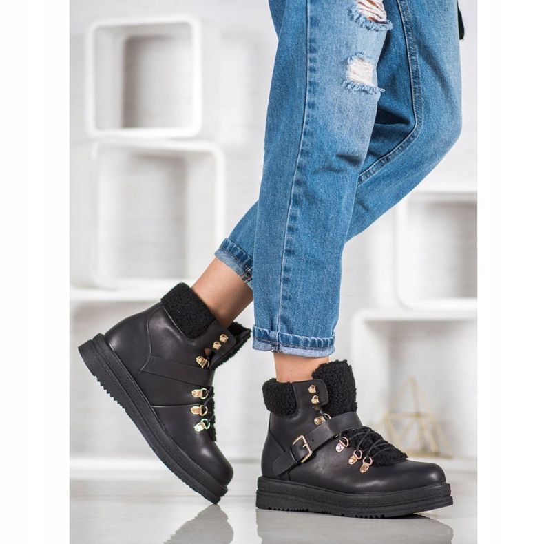 Stivali VICES alla moda nero 1