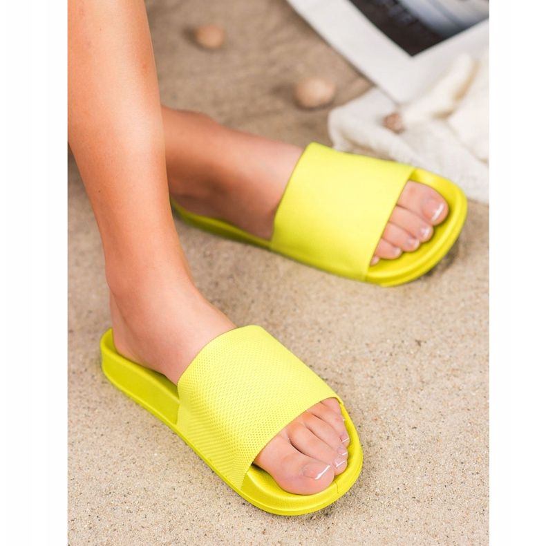 Small Swan Pantofole casual giallo 2