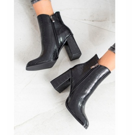 Goodin Stivali alla moda nero 2