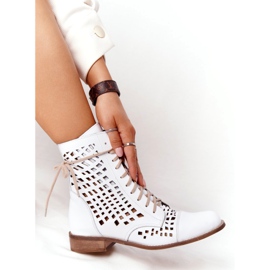 Stivali in pelle traforata Nicole 2627 Bianco 3