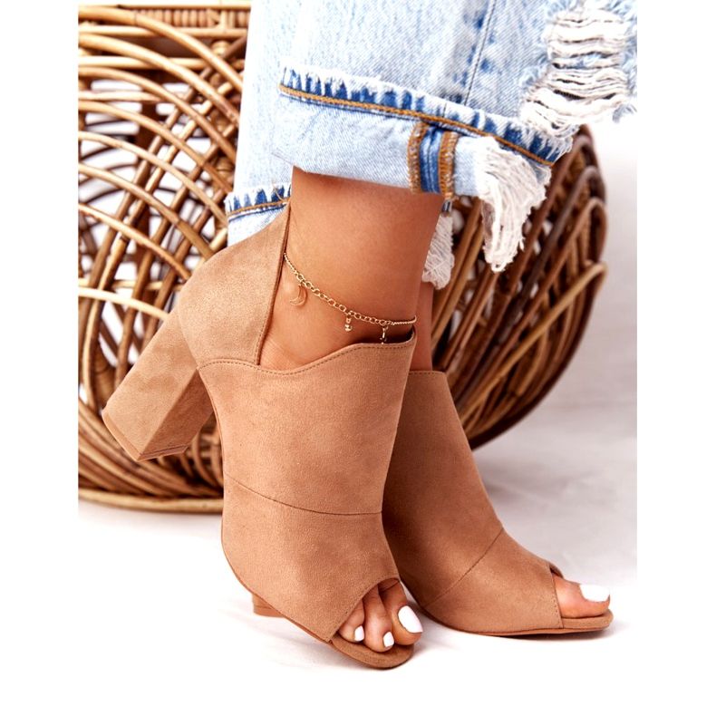 Stivali in pelle scamosciata primaverili su un post Vinceza 21-17095 Beige 3