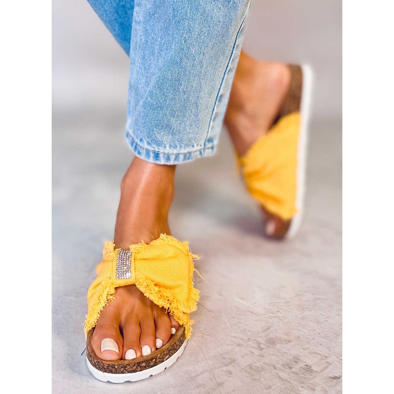 Giallo BG60P Pantofole in tela gialla con sughero 1